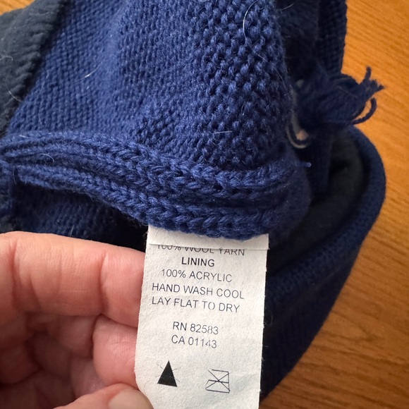 Vintage Turtle Fur Blue Wool Knit Beanie with Tassel Pom - Picture 3 of 3